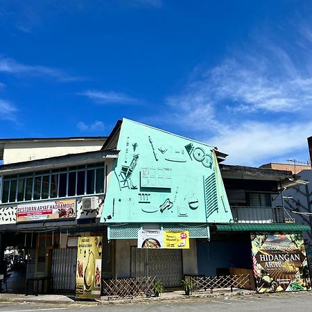 Bunk Puteh Homestay Kuala Terengganu Exterior photo