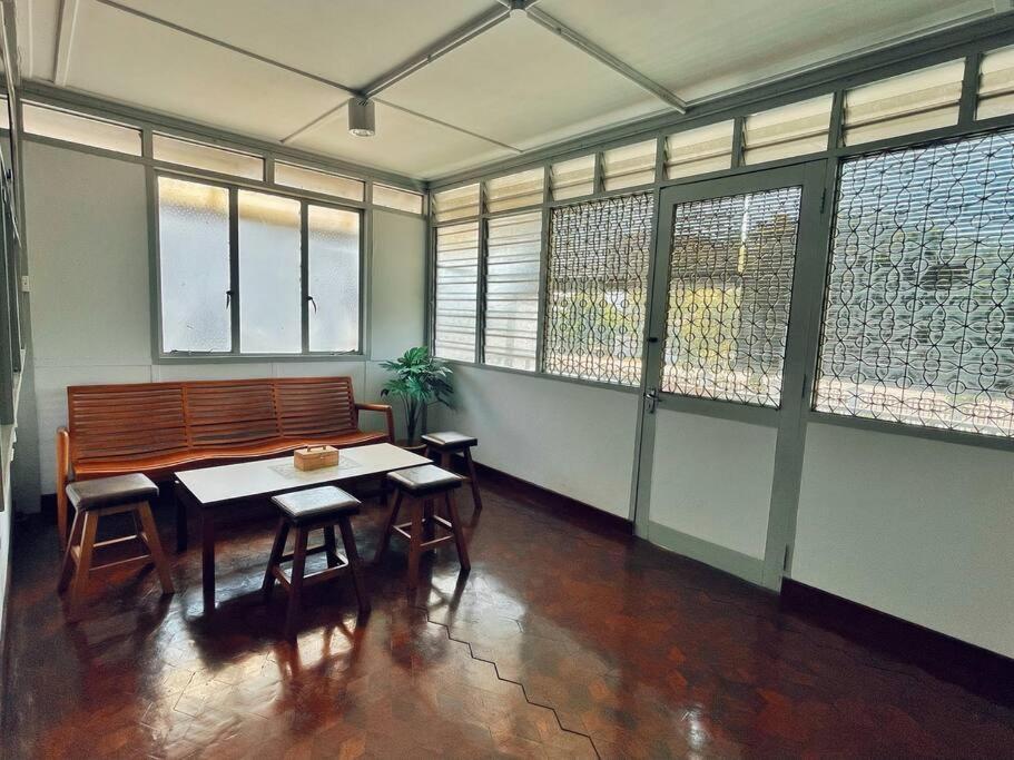 Bunk Puteh Homestay Kuala Terengganu Exterior photo